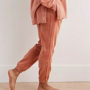 Aerie Sunwashed Desert Jogger Size XS